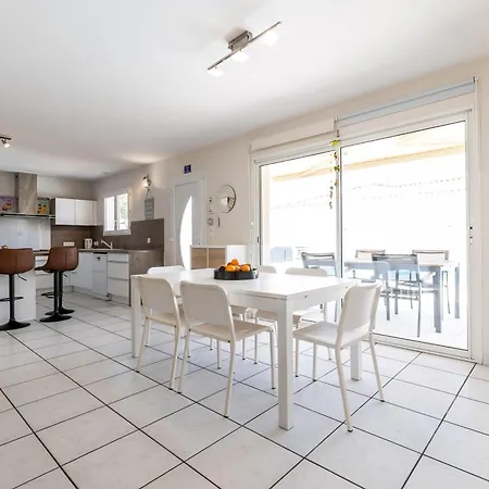 Maison Du Lion * لاكانو