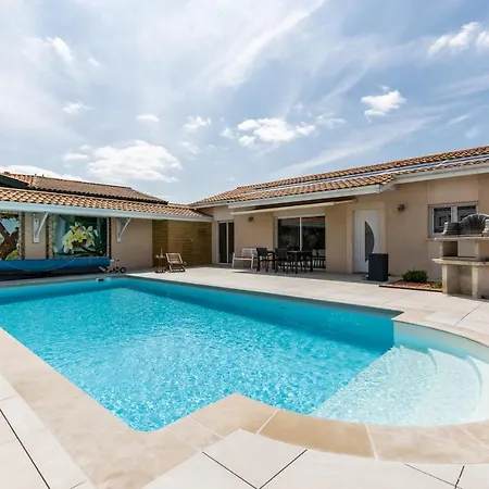 Maison Du Lion Holiday home